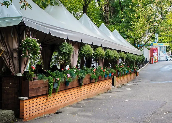 Golden Globus Hostel Київ